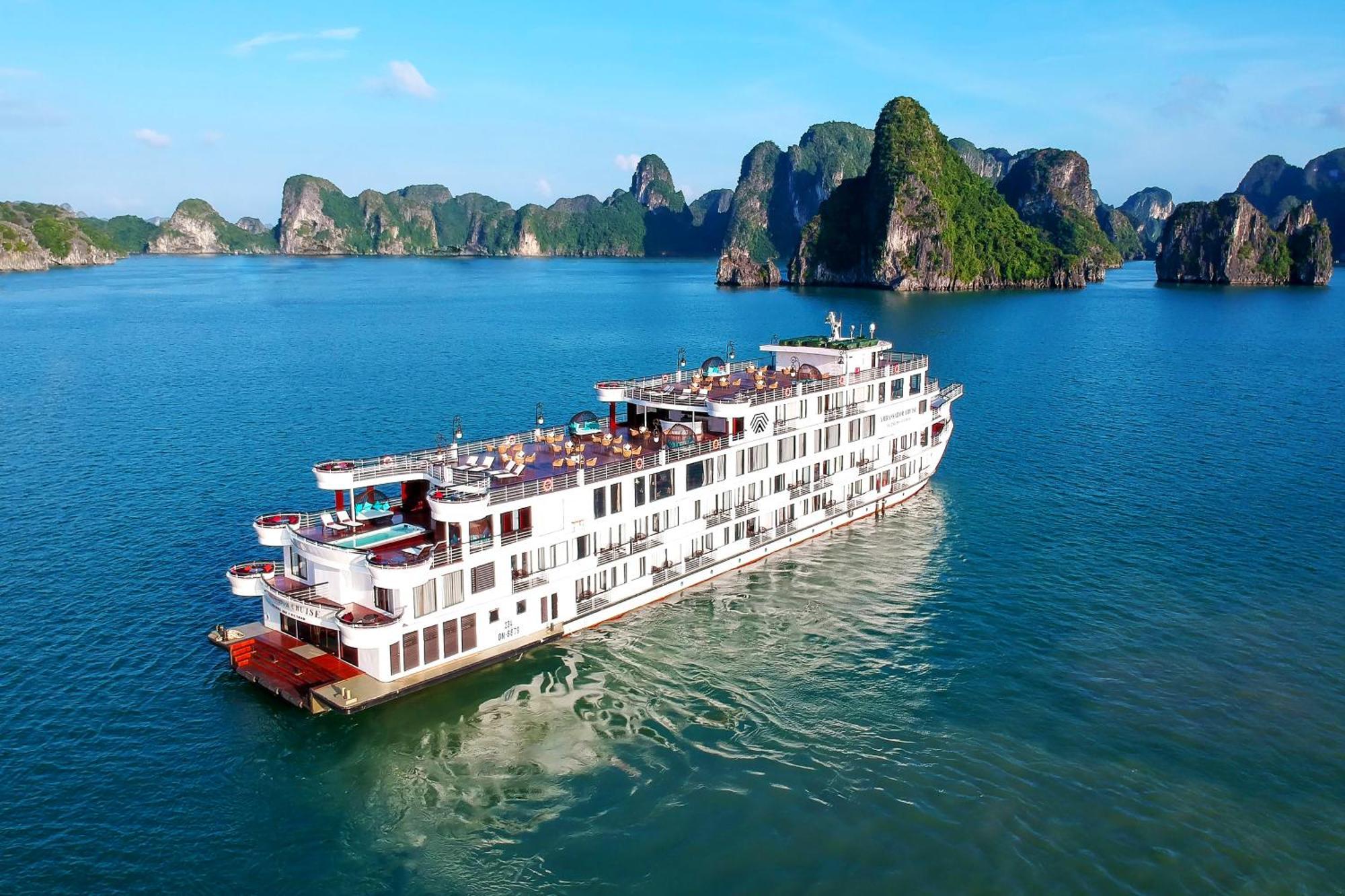 Готель Ambassador Cruise Halong Bay Халонг Екстер'єр фото